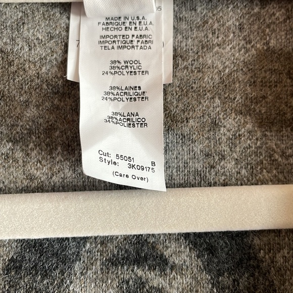 Karen by Karen Kane Wrap Southwestern Pattern Black Gray OS Women’s - Picture 9 of 9